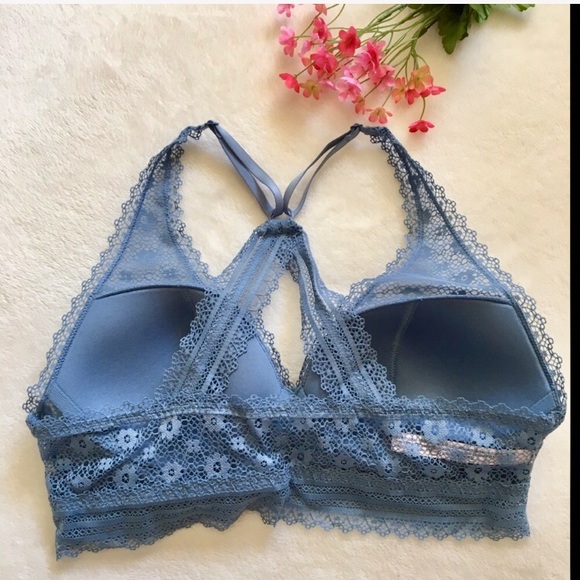V.S. SZ. M LACE COLLECTION RACERBACK BRALETTE NWT - Picture 2 of 8
